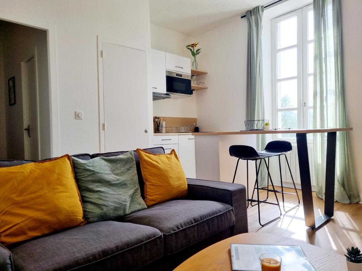 Confortable T2 sur les rives de la Charente Angoulême Extérieur photo